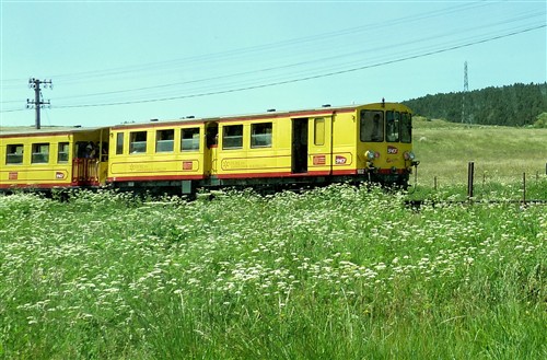 Le train jaune