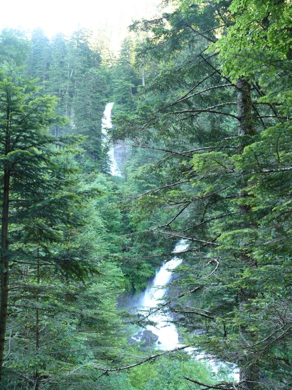 cascades de houradade.jpg