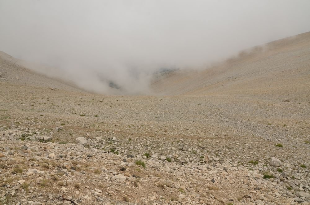 Ventoux sous les nuages (2).JPG