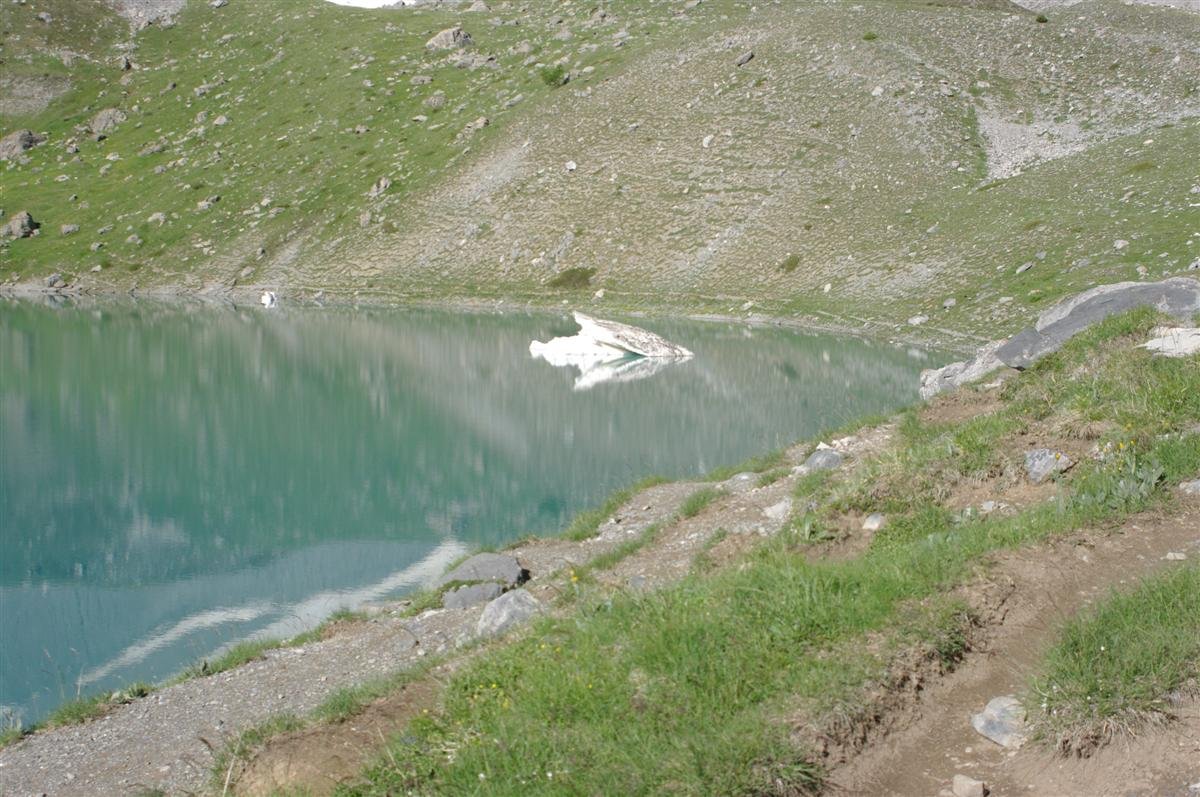 iceberg sur le lac Saint-Anne