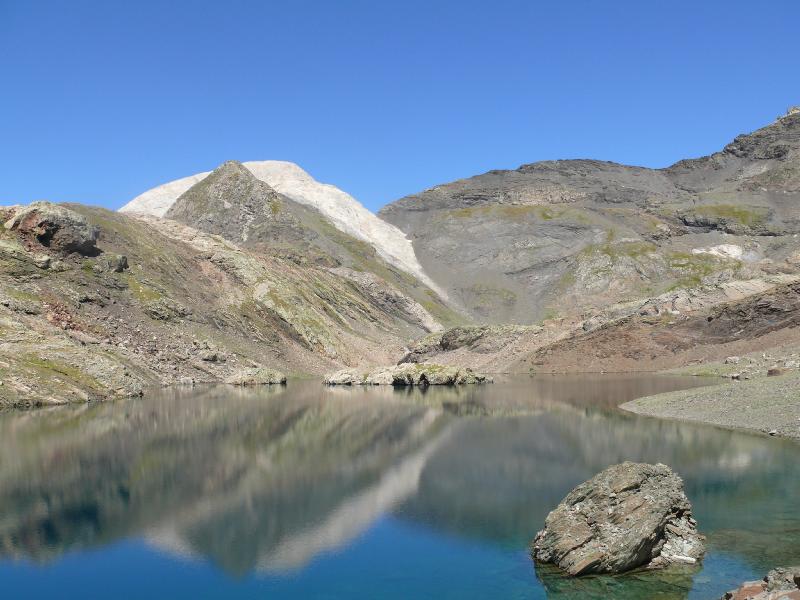 lac inf de la munia.jpg