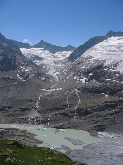 Partie supérieure de la vallée : vue vers l'est.